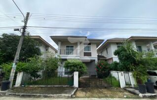 เจ้าของขายเอง  ขายบ้านพร้อมเฟอร์นิเจอร์  แอร์4ตัว หมู่บ้านทรัพย์ธานี ลำลูกกาคลอง7 ลำลูกกา  : เจ้าของให้เช่าเอง (งดรับนายหน้า)
