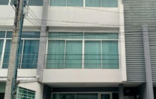 ทรัพย์ธนาคารโดย GHB ทาวน์เฮาส์  บางเสาธง สมุทรปราการ