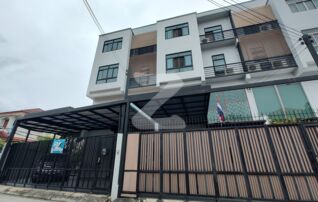Luxry TownHome ขนาดใหญ่ เจ้าของขายเอง หลังมุมมีเนื้อที่กว้าง หน้าบ้านกว้าง 12 เมตร ตั้งอยู่ที่ ใกล้แยกรัชดาลาดพร้าว ซอย 25 แยก 2 : เจ้าของขายเอง (งดรับนายหน้า)