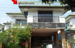 ทรัพย์สถาบันโดย บริษัท บริหารสินทรัพย์สุขุมวิท จำกัด บ้านเดี่ยว เพลส แอนด์ พาร์ค