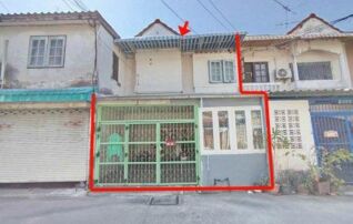 ทรัพย์สถาบันโดย GHB ทาวน์เฮาส์ รุ่งนภา วิล (Ekmongkol Village 3)
