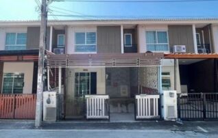 ทรัพย์สถาบันโดย GHB ทาวน์เฮาส์ เดอะ คอนเนค เทพารักษ์-เมืองใหม่ (The Connect Teparak-Muang Mai)