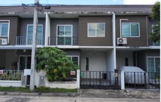 ทรัพย์สถาบันโดย SCB ทาวน์เฮาส์ เดอะ คัลเลอร์ส วงแหวน-ราชพฤกษ์ (The Colors Wongwaen-Ratchaphruek)