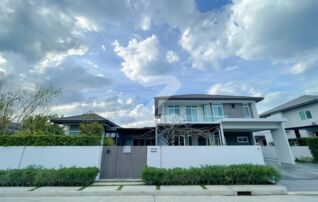 ***** เจ้าของขายเอง ***** ขายบ้านเดี่ยวโครงการคุณภาพใกล้รถไฟฟ้า + ถนนตัดใหม่ 6 เลน ขนาด 137 ตรว. พื้นที่ใช้สอย 340 ตรม. 5 ห้องนอน 6 ห้องนอน 2 ห้องครัว : เจ้าของขายเอง (งดรับนายหน้า)