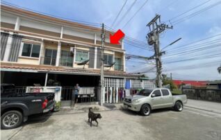 ทรัพย์สถาบันโดย GHB ทาวน์เฮาส์ ศรีราชา ชลบุรี