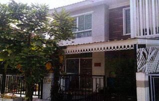 ทรัพย์สถาบันโดย GHB ทาวน์เฮาส์  บางเสาธง สมุทรปราการ