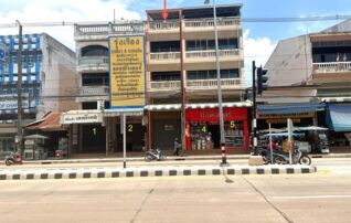 ทรัพย์ธนาคารโดย KASIKORNBANK ตึกแถว-อาคารพาณิชย์ ถนนสายอุดรธานี-สกลนคร(ทล.22)