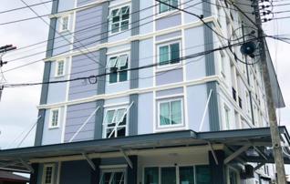 เพนกวิน 151 อพาร์ทเมนต์