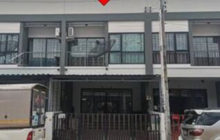 ทรัพย์สถาบันโดย GHB ทาวน์เฮาส์ ซอยม.พาร์ควิวล์3 ถนนบ้านเขาชี-หนองปรือ