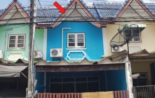ทรัพย์สถาบันโดย GHB ทาวน์เฮาส์ สาธิตซิตี้โฮม