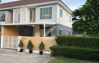 🏡 ขายทาวน์เฮ้าส์แปลงริม #หลังมุม ถนนเมน ตกแต่งใหม่ทั้งหลัง พร้อมอยู่ #ฟรีโอน #ตกแต่งใหม่ทั้งหลัง : เจ้าของขายเอง (งดรับนายหน้า)