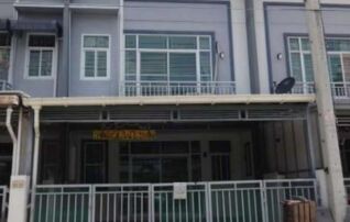 ทรัพย์สถาบันโดย GHB ทาวน์เฮาส์ เดอะคิวบ์ทาวน์ (The Cube Town Lamlukka)