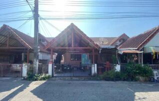 ทรัพย์สถาบันโดย GHB บ้านแฝด บ่อหิน วิลล่า