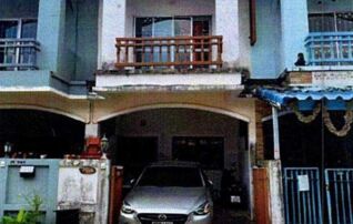 ทรัพย์สถาบันโดย GHB ทาวน์เฮาส์ หนองจอก กรุงเทพมหานคร