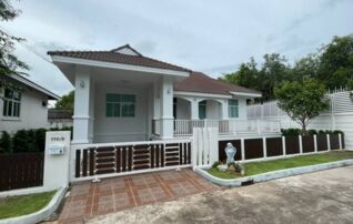 ทรัพย์สถาบันโดย JAM บ้านเดี่ยว สวนสน พารากอน กรีน รีสอร์ท (Suan Son Paragon Green Resort)