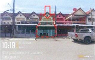 ทรัพย์สถาบันโดย GHB ทาวน์เฮาส์ ครัว