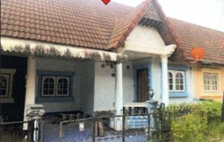 ทรัพย์สถาบันโดย GHB ทาวน์เฮาส์ ซอยตามหมายเหตุในรายงานห ถนนผังเมือง 4
