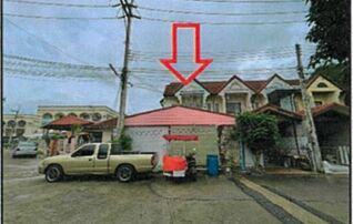 ทรัพย์สถาบันโดย GHB ทาวน์เฮาส์ งามเจริญ 3