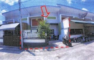 ทรัพย์สถาบันโดย GHB ทาวน์เฮาส์ ร่มเย็น 2 ปลวกแดง-วังตาผิน (Romyen 2 Pluakdaeng-Wangtapin)