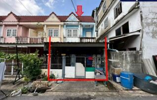 ทรัพย์สถาบันโดย GHB ทาวน์เฮาส์ ป.ผาสุขนิเวศน์