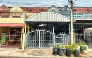 ทรัพย์สถาบันโดย GHB ทาวน์เฮาส์ เทพพานิช
