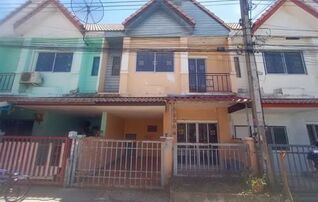 ทรัพย์สถาบันโดย GHB ทาวน์เฮาส์ ธัญบุรี ปทุมธานี