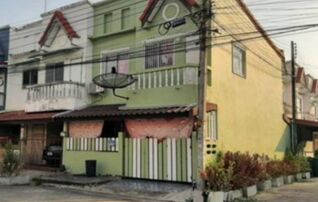 ทรัพย์สถาบันโดย GHB ทาวน์เฮาส์ เจริญลาภ 5 (Baan Charoenlap 5)