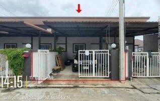 ทรัพย์สถาบันโดย GHB ทาวน์เฮาส์ ถนนสามพระยา