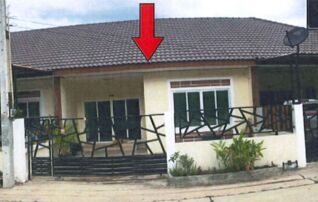ทรัพย์สถาบันโดย GHB ทาวน์เฮาส์ ปลวกแดง ระยอง