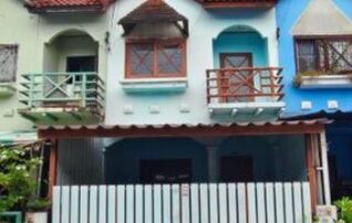 ทรัพย์สถาบันโดย GHB ทาวน์เฮาส์ บางบัวทอง นนทบุรี
