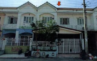ทรัพย์สถาบันโดย GHB ทาวน์เฮาส์  บางบัวทอง นนทบุรี