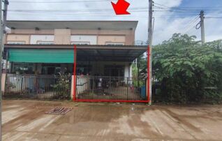 ทรัพย์สถาบันโดย GHB ทาวน์เฮาส์ ซอยสันทรายบูรณะ ถนนพัฒนาเมืองแม่สอด