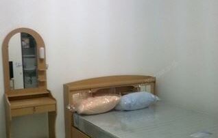 บ้านแทนปุ่