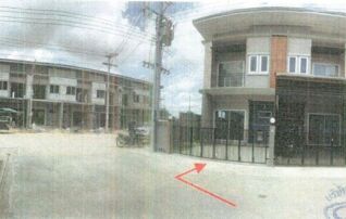 ทรัพย์สถาบันโดย GHB ทาวน์เฮาส์ เดอะนีโอ