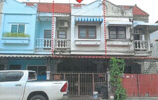 ทรัพย์สถาบันโดย GHB ทาวน์เฮาส์  คลองสามวา กรุงเทพมหานคร