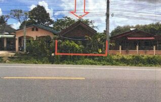 ทรัพย์สถาบันโดย GHB บ้านเดี่ยว ถนนทางหลวงชนบท (สายบ้าน