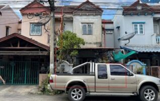 ทรัพย์สถาบันโดย GHB ทาวน์เฮาส์ คลองหลวง ปทุมธานี