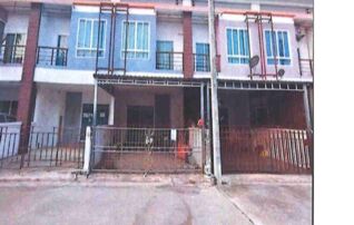 ทรัพย์สถาบันโดย GHB ทาวน์เฮาส์ โครงการชนรดา2
