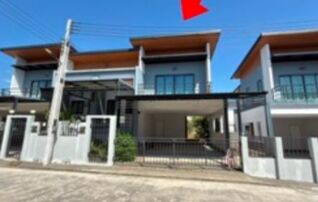 ทรัพย์สถาบันโดย GHB บ้านแฝด มีพร้อม (Baan Mee Phrom)