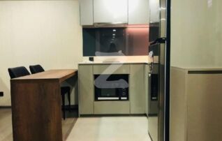 ขายคอนโด Klass Sarasin Rajdumri ห้อง 1BR 45Sqm Fully Furnished ชั้น 6                            : เจ้าของขายเอง