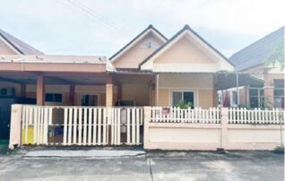 ทรัพย์สถาบันโดย GHB บ้านแฝด กิรณา