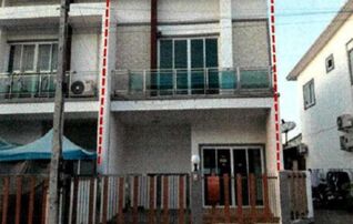 ทรัพย์สถาบันโดย GHB ทาวน์เฮาส์ โครงการเอราวัณ 2
