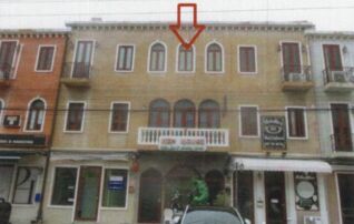 ทรัพย์สถาบันโดย GHB ตึกแถว-อาคารพาณิชย์ เวนิสดิไอริส