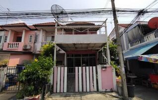 ทรัพย์สถาบันโดย GHB ทาวน์เฮาส์  สามโคก ปทุมธานี