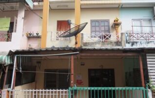 ทรัพย์ธนาคารโดย GHB ทาวน์เฮาส์ มีนบุรี กรุงเทพมหานคร