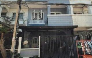 ทรัพย์สถาบันโดย GHB ทาวน์เฮาส์ บัวทองธานี (Buathong Thani)