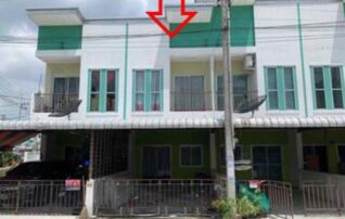 ทรัพย์ธนาคารโดย GHB ทาวน์เฮาส์ เดอะ วิลเลจ พลัส อมตะ-ดอนหัวฬ่อ (The Village Plus Amata-Donhualo)