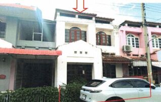 ทรัพย์สถาบันโดย GHB บ้านแฝด สไตล์ลิ่งโฮม