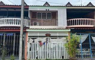 ทรัพย์สถาบันโดย GHB ทาวน์เฮาส์ สองแคววิลล่า (Song Khwae Villa)