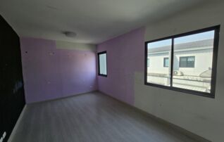 ทรัพย์สถาบันโดย GHB ทาวน์เฮาส์ อีโคสเปซบางนา (Eco Space Bangna-Wongwaen)